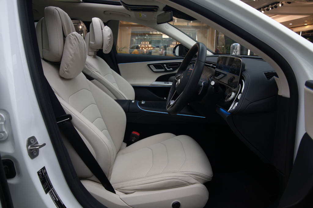 Mercedes Benz E200