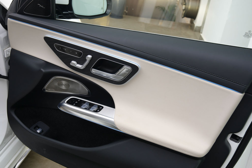 Mercedes Benz E200