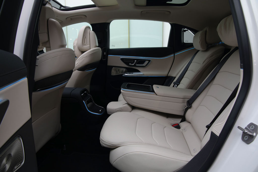 Mercedes Benz E200