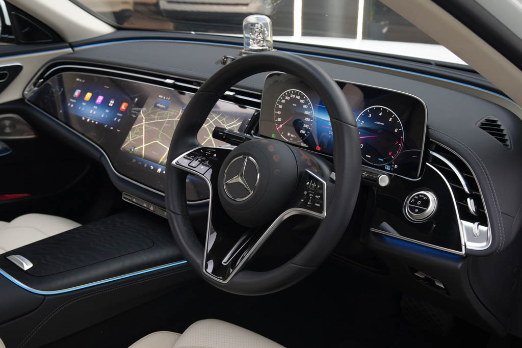 Mercedes Benz E200