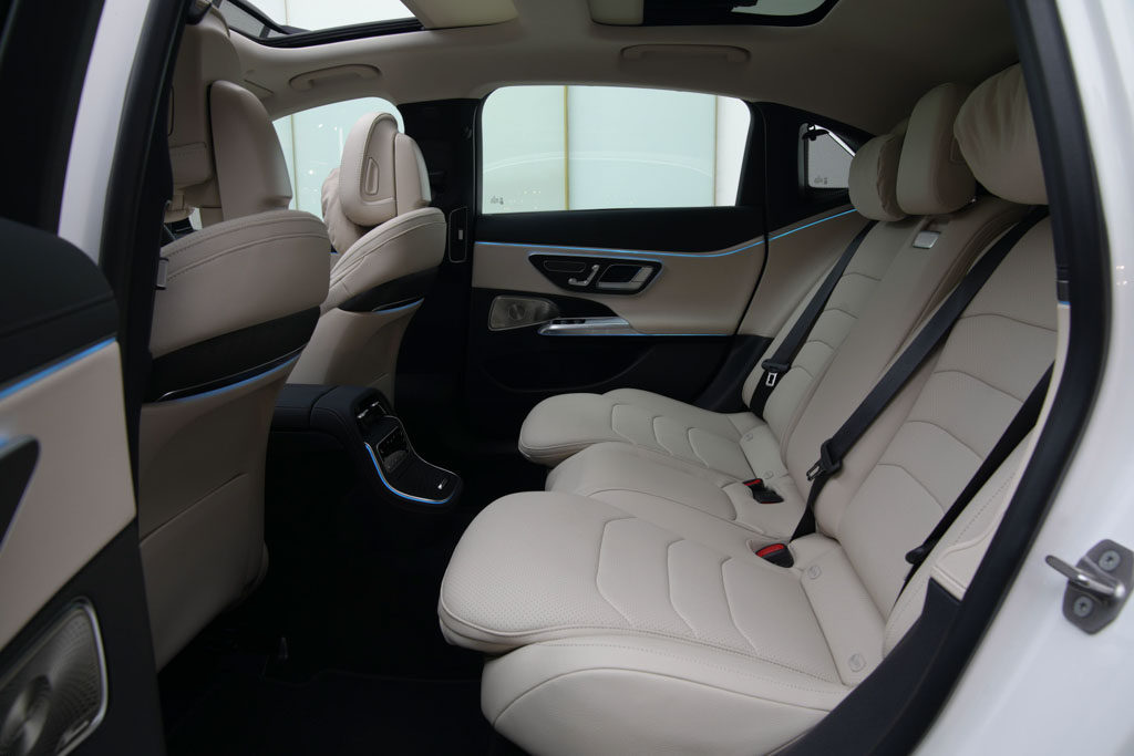 Mercedes Benz E200