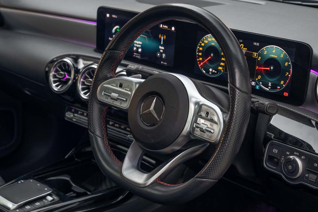 MERCEDES AMG A35 4MATIC