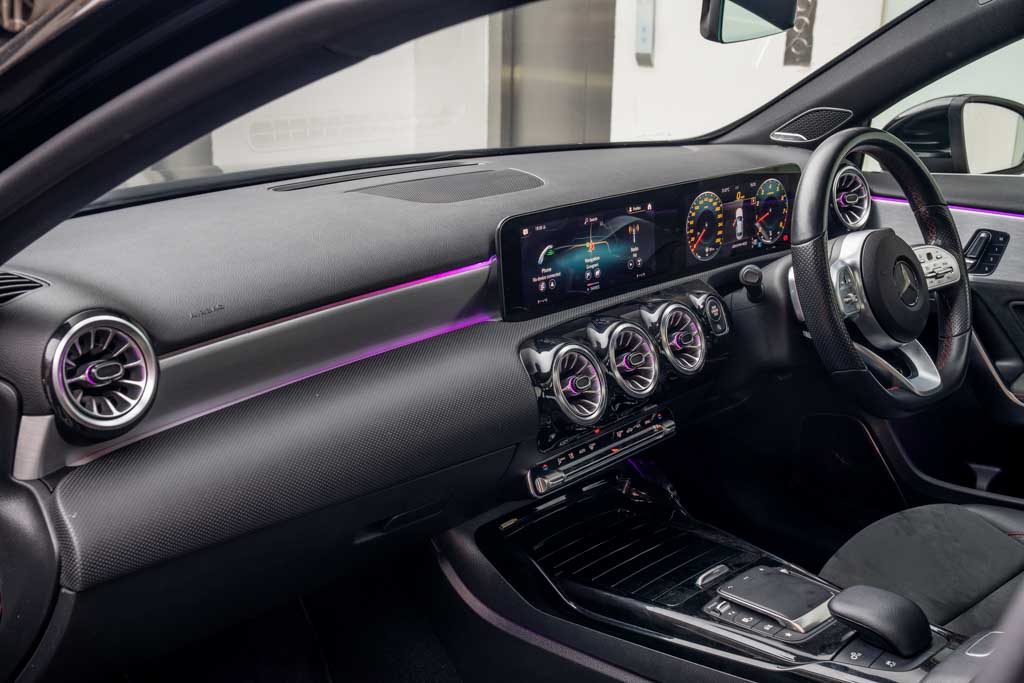 MERCEDES AMG A35 4MATIC