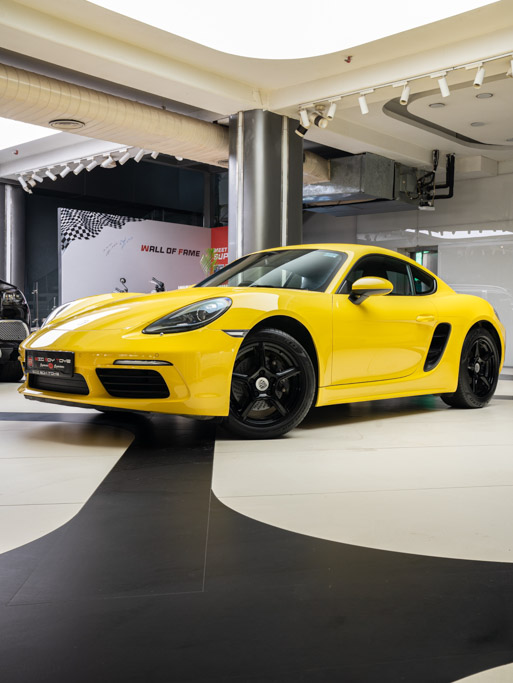 Porsche 718 Cayman