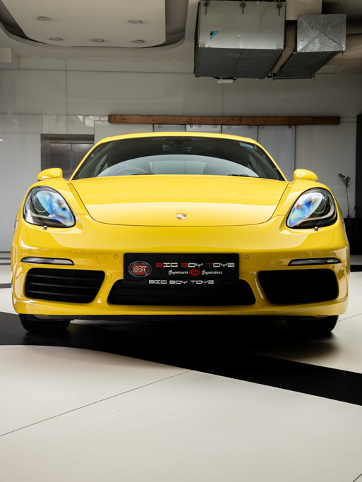 Porsche 718 Cayman
