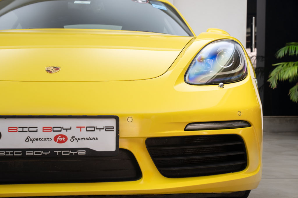 Porsche 718 Cayman
