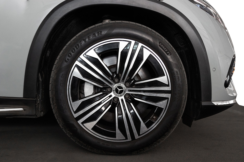 MERCEDES BENZ EQS SUV 450