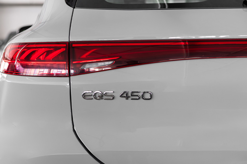 MERCEDES BENZ EQS SUV 450