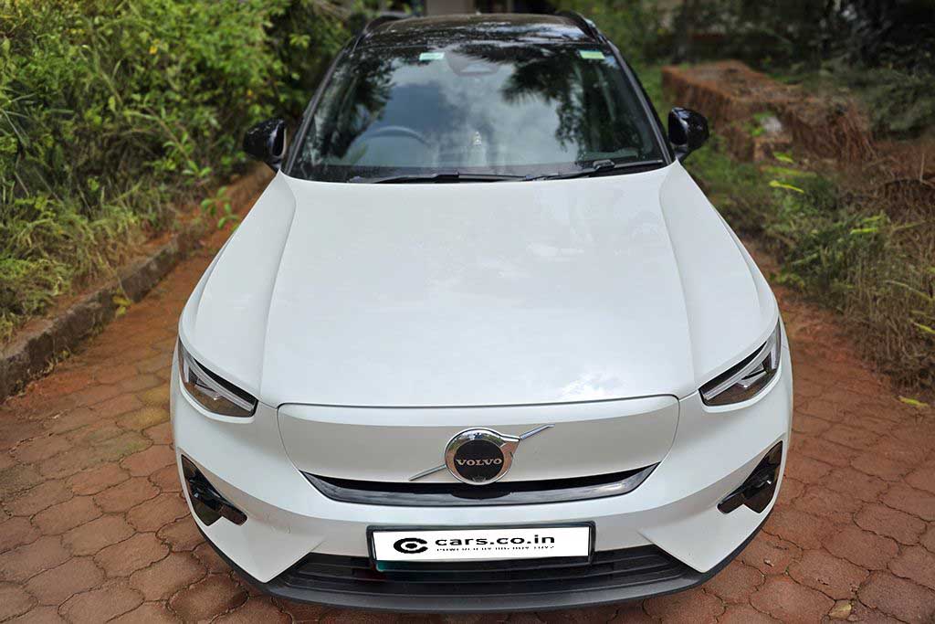 VOLVO XC40 RECHARGE P8