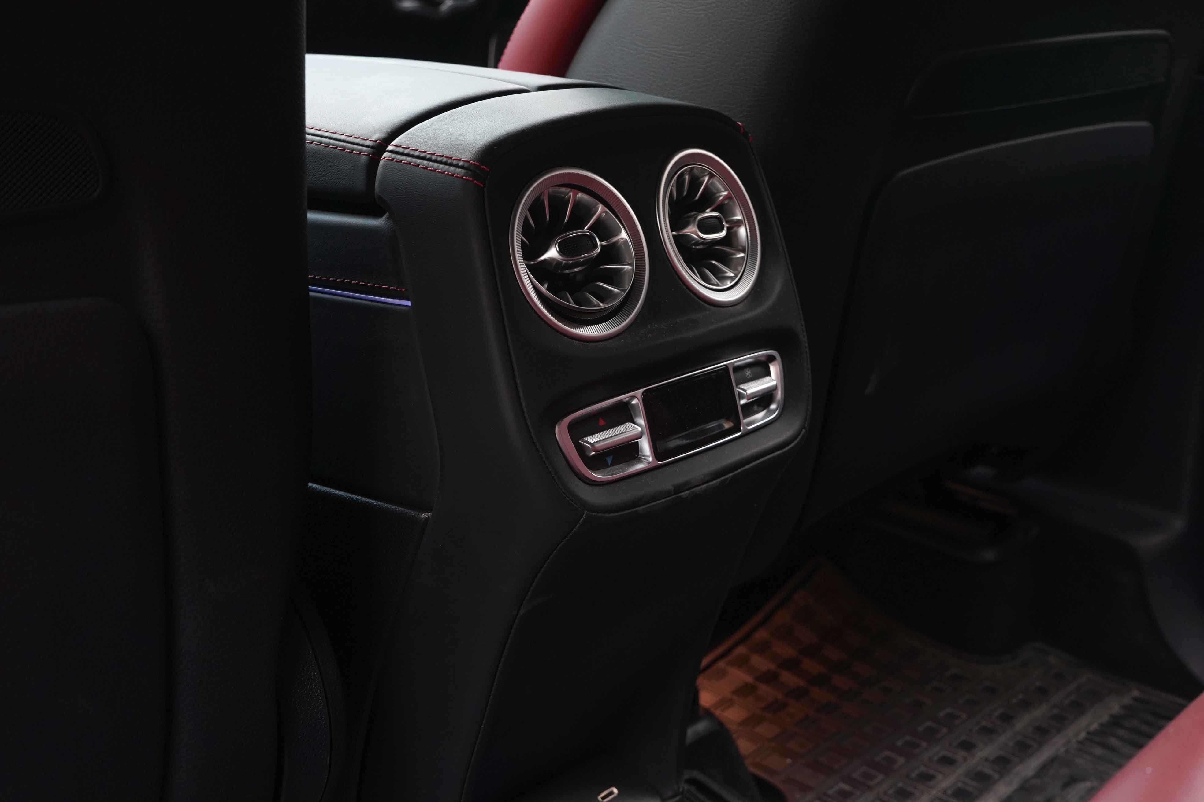 Mercedes AMG G63