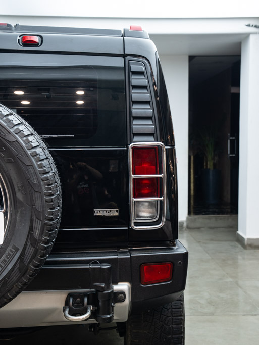 GMC Hummer H2 Exterior Image