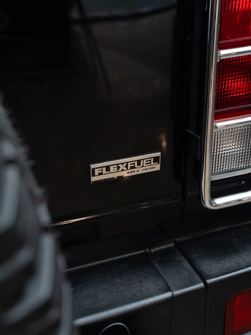 GMC Hummer H2 Exterior Image