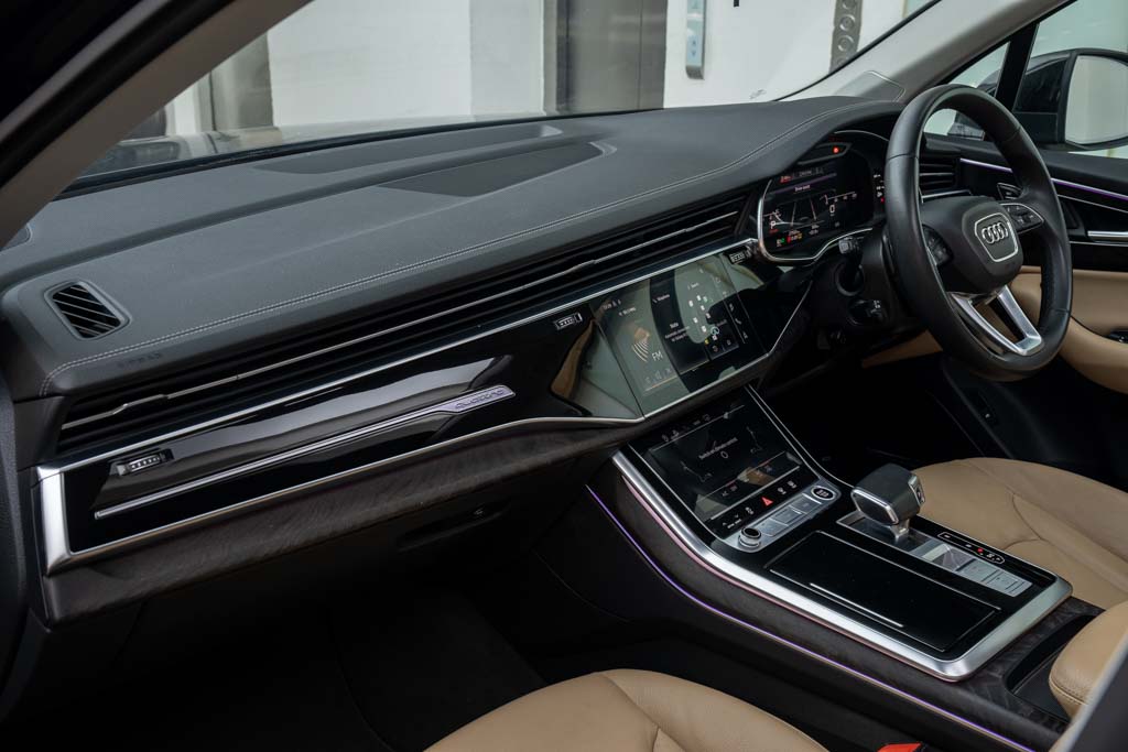 Audi Q7 Technology