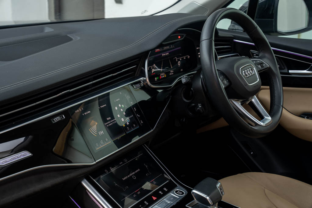Audi Q7 Technology