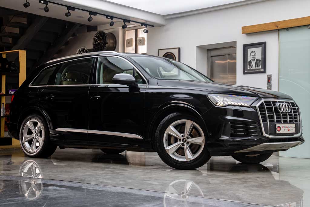 Audi Q7 Technology