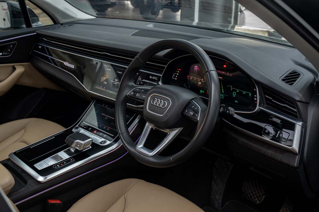 Audi Q7 Technology
