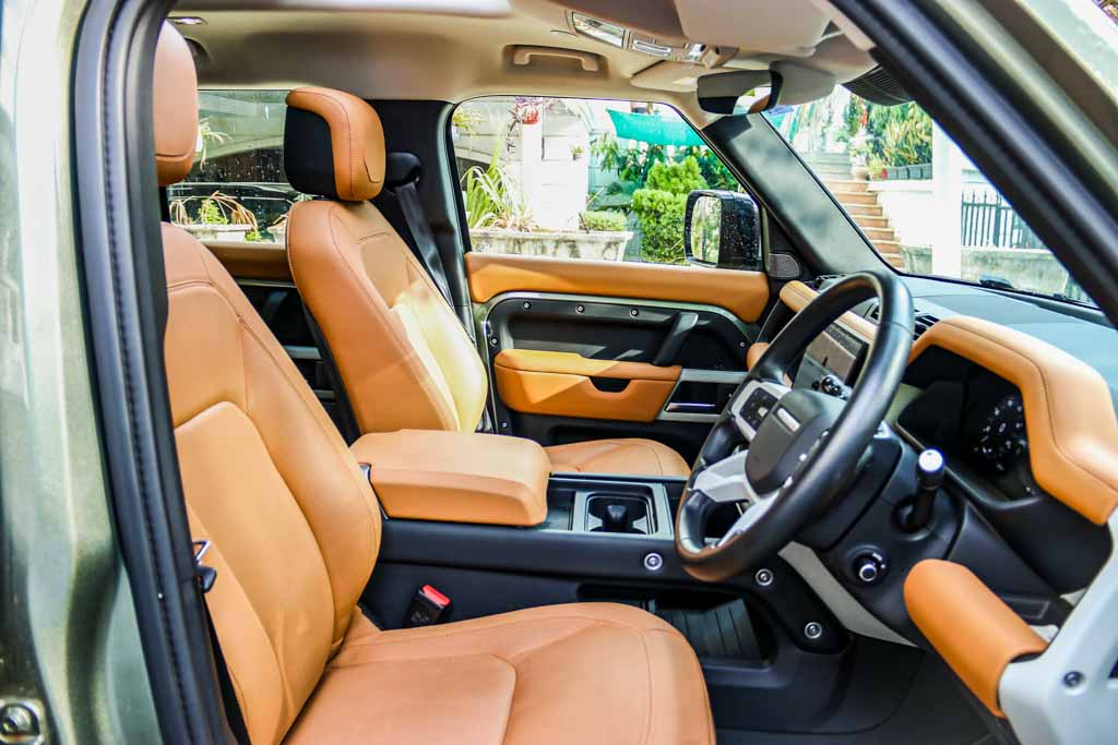 Defender 110 P300 HSE Dynamic
