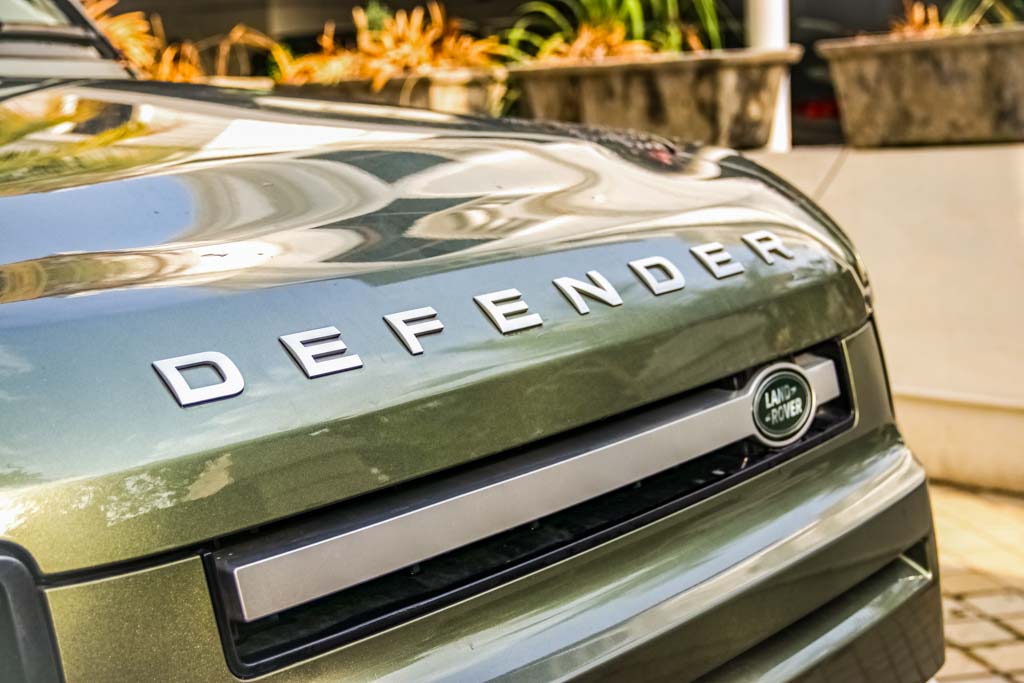 Defender 110 P300 HSE Dynamic