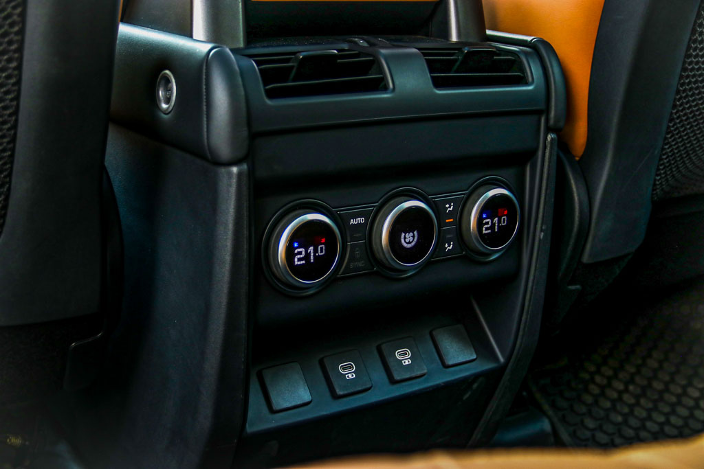 Defender 110 P300 HSE Dynamic