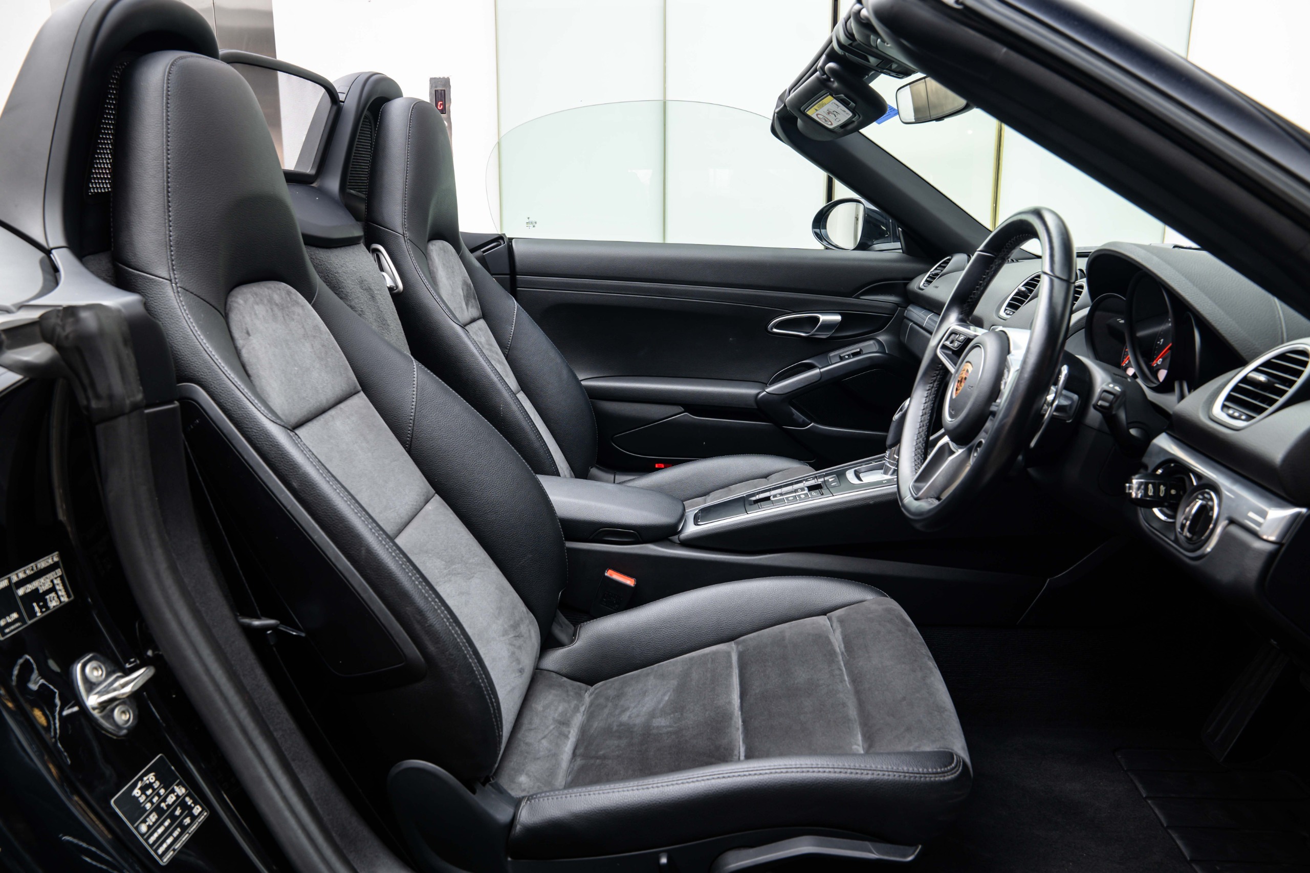 Porsche 718 Boxster