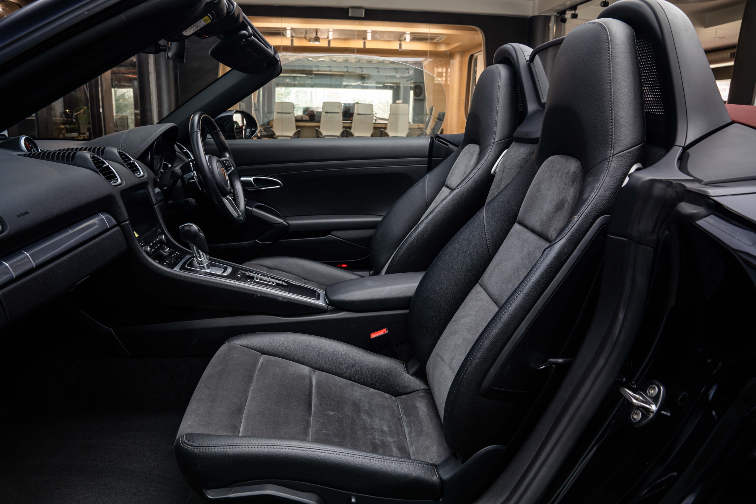 Porsche 718 Boxster
