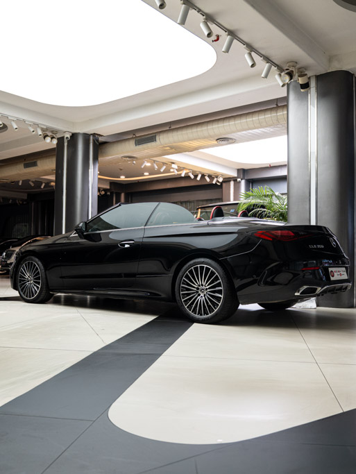 Mercedes Benz CLE Cabriolet 300 AMG Line