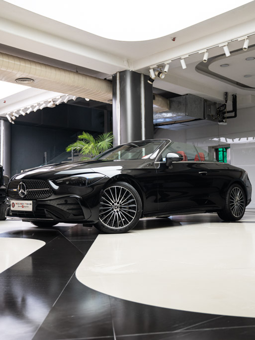Mercedes Benz CLE Cabriolet 300 AMG Line