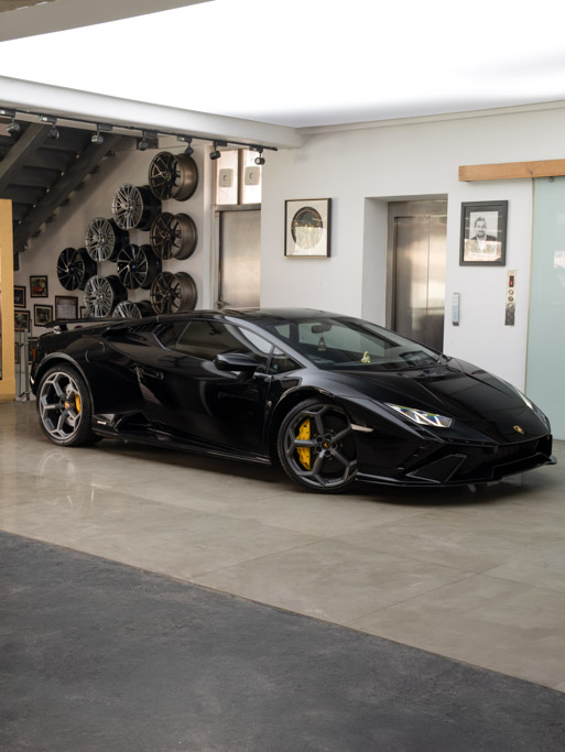 Lamborghini Huracan Tecnica Exterior Image