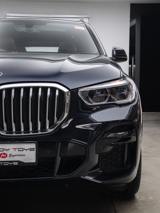 BMW X5 xDrive 40i M Sport Exterior Image