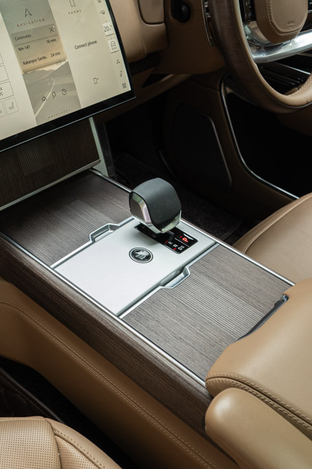 Range Rover Autobiography LWB P400