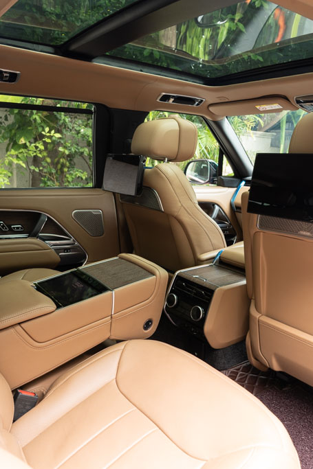 Range Rover Autobiography LWB P400