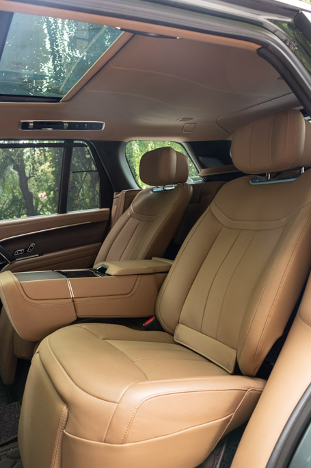 Range Rover Autobiography LWB P400