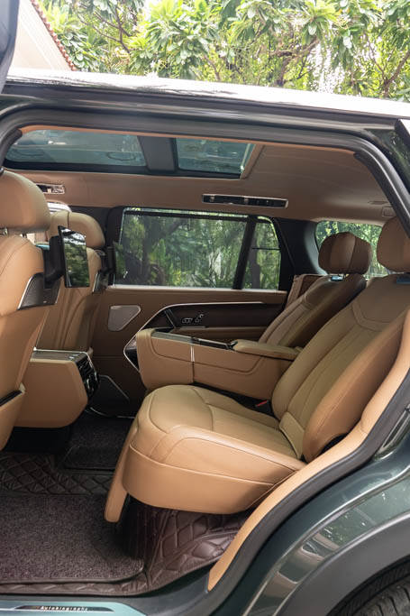 Range Rover Autobiography LWB P400