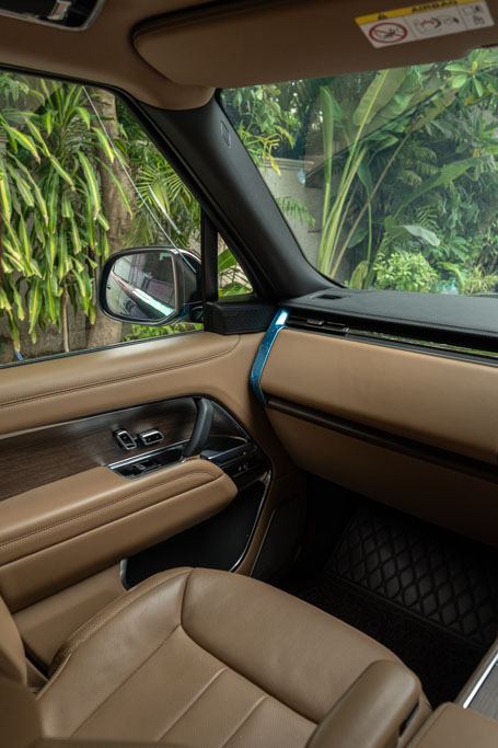 Range Rover Autobiography LWB P400
