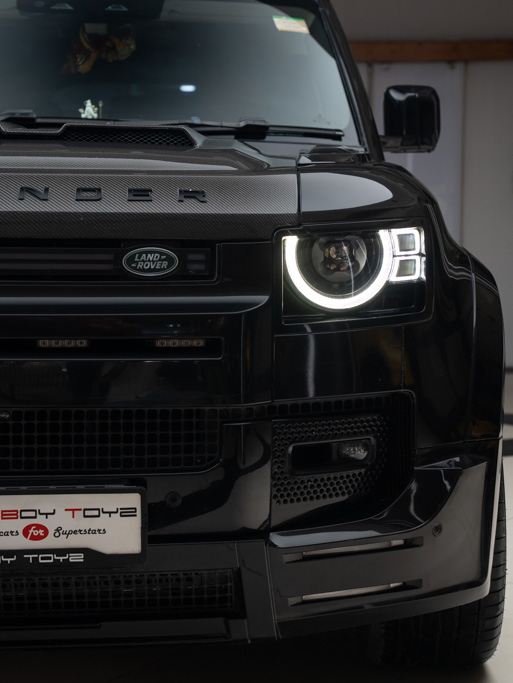 Land Rover Defender 110 P300 HSE