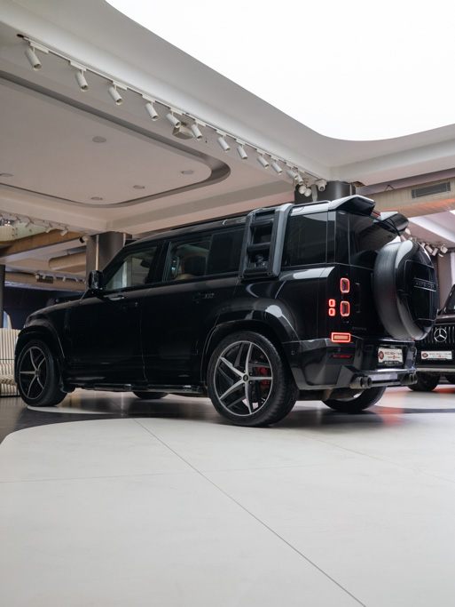 Land Rover Defender 110 P300 HSE