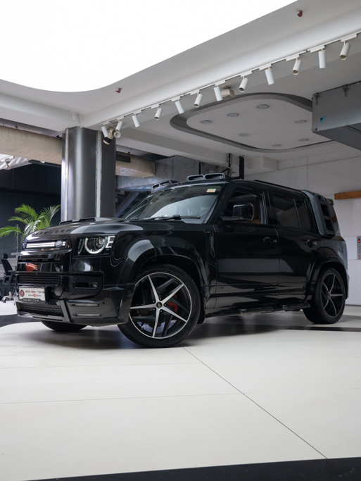 Land Rover Defender 110 P300 HSE