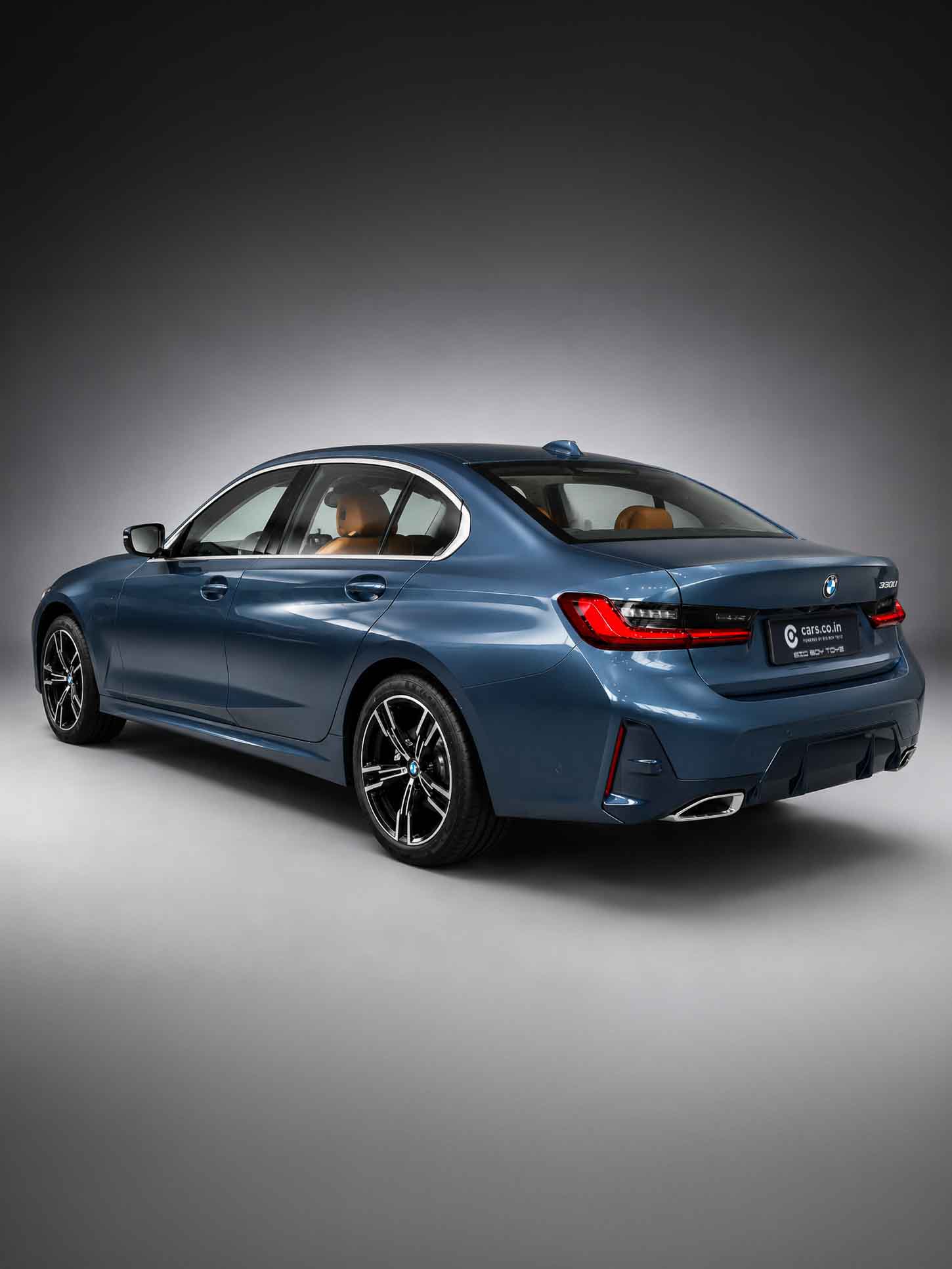 BMW 330Li M Sport LCI-2 Exterior Image