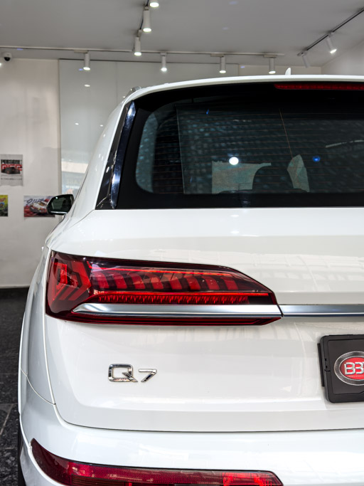 AUDI Q7 Technology 55 TFSI Exterior Image