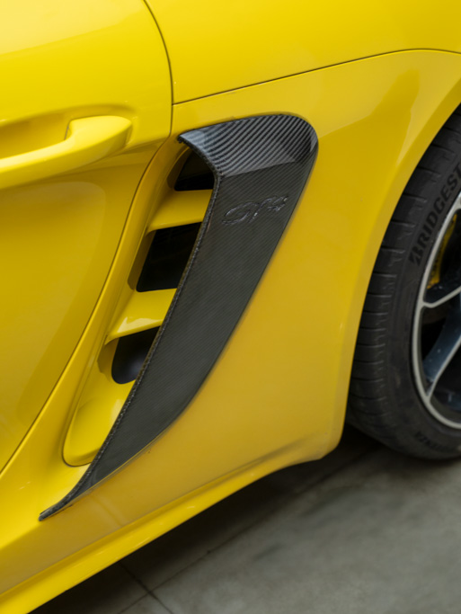 Porsche 718 Cayman Exterior Image