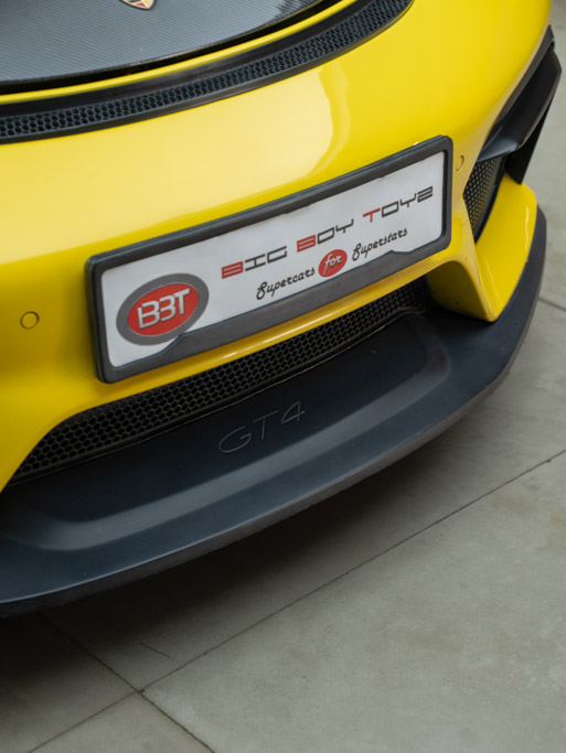 Porsche 718 Cayman Exterior Image