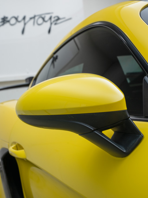 Porsche 718 Cayman Exterior Image