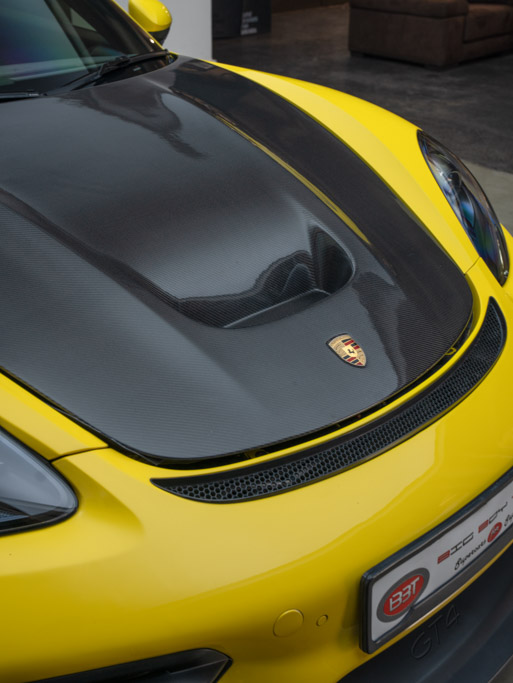 Porsche 718 Cayman Exterior Image