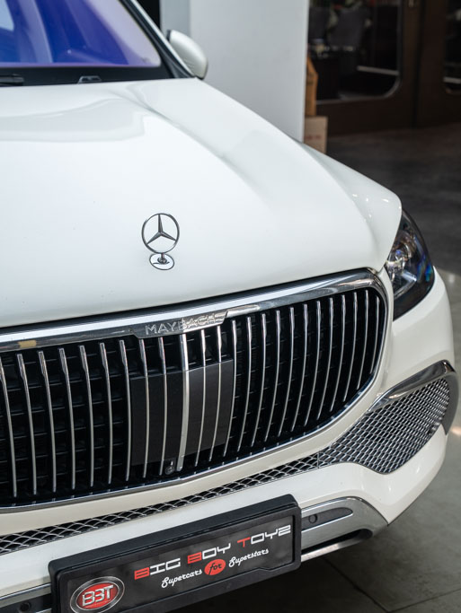 Mercedes Maybach GLS 600 4matic+ Exterior Image