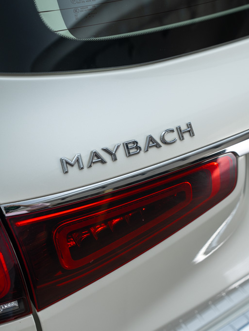 Mercedes Maybach GLS 600 4matic+ Exterior Image