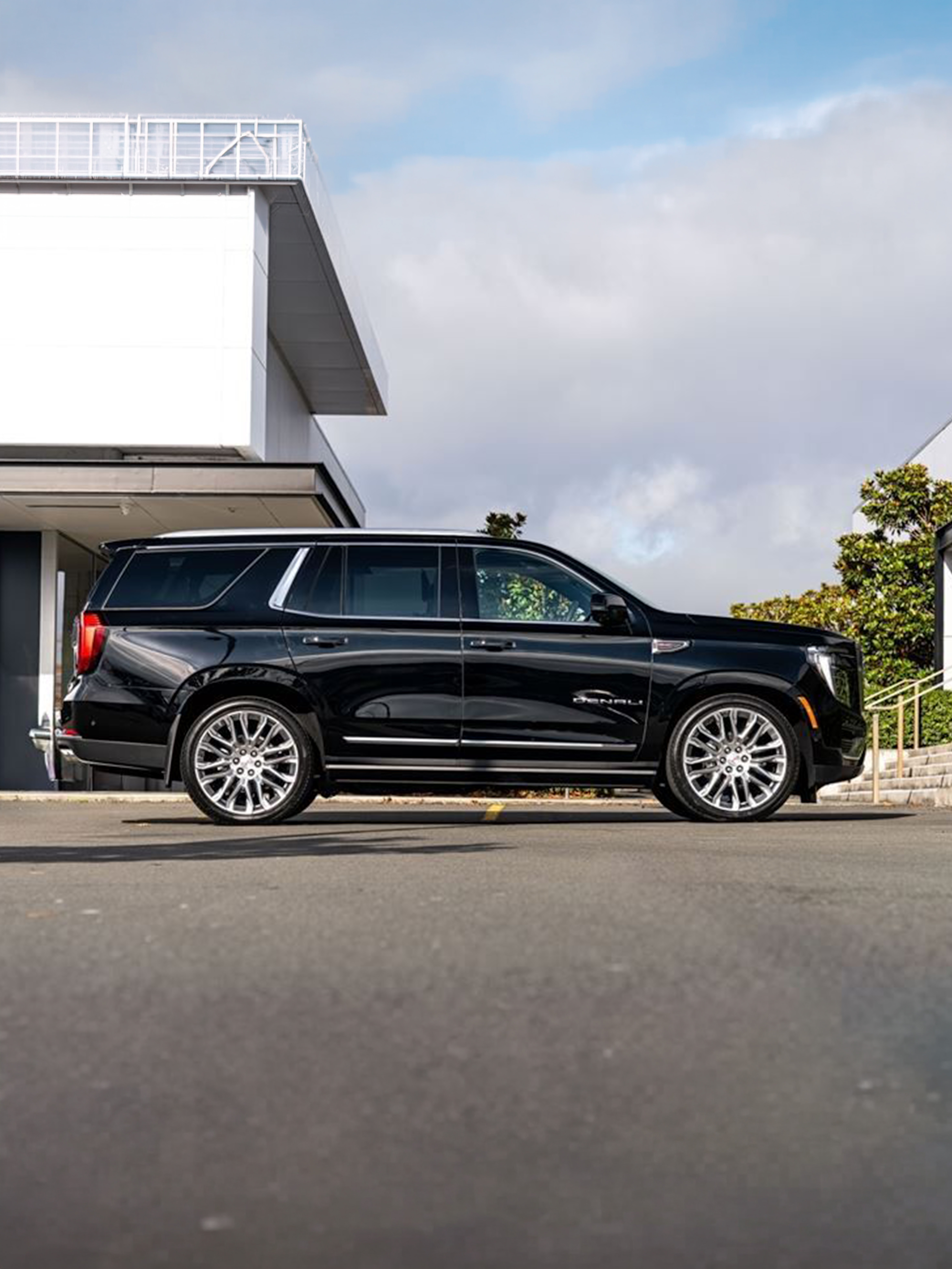 GMC Yukon Denali 