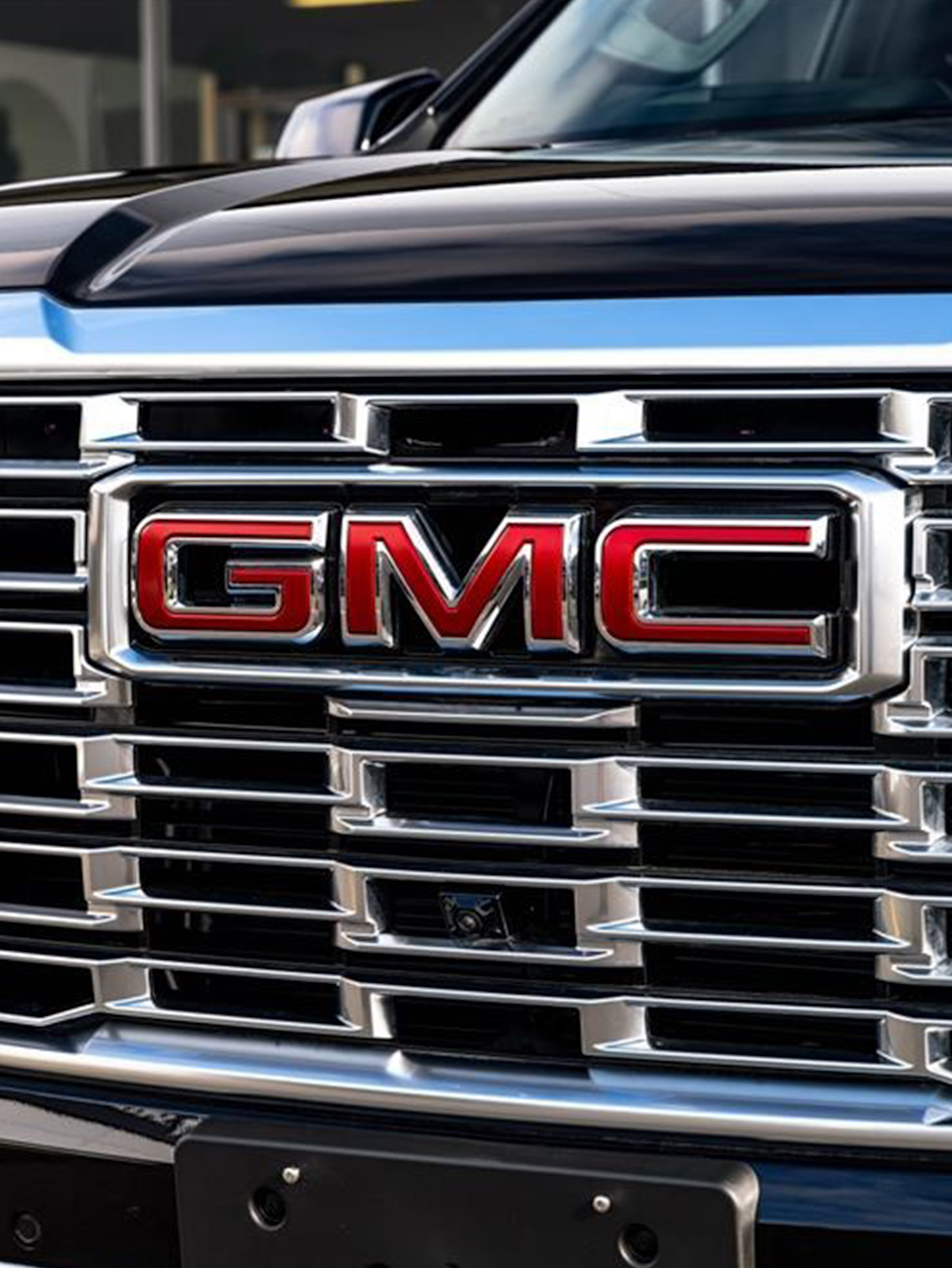 GMC Yukon Denali 
