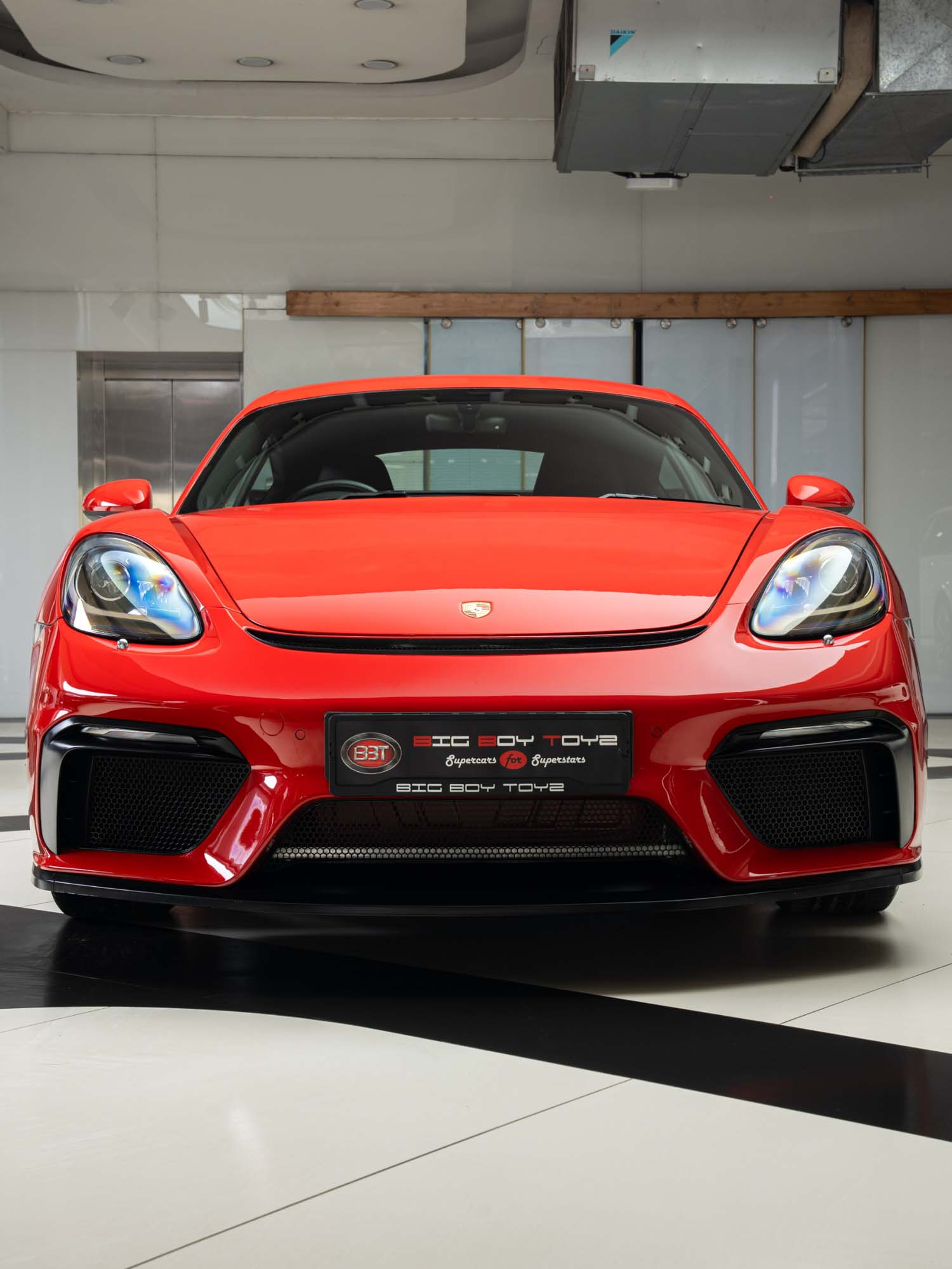Porsche 718 Cayman