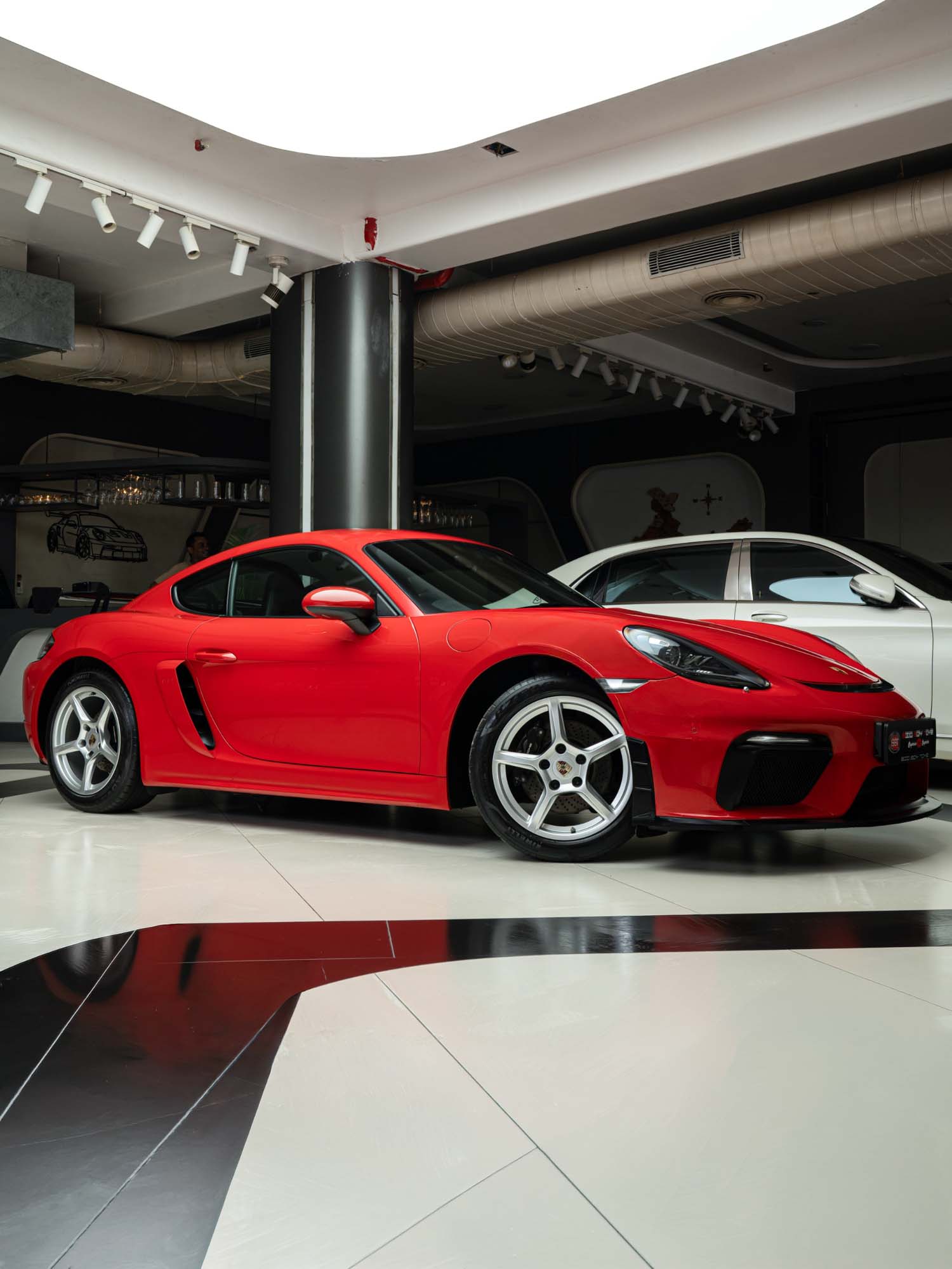 Porsche 718 Cayman