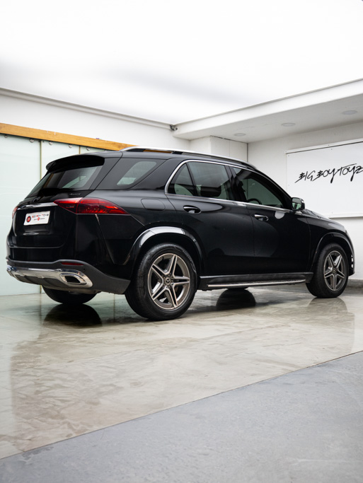 Mercedes Benz GLE 450 4matic LWB Exterior Image